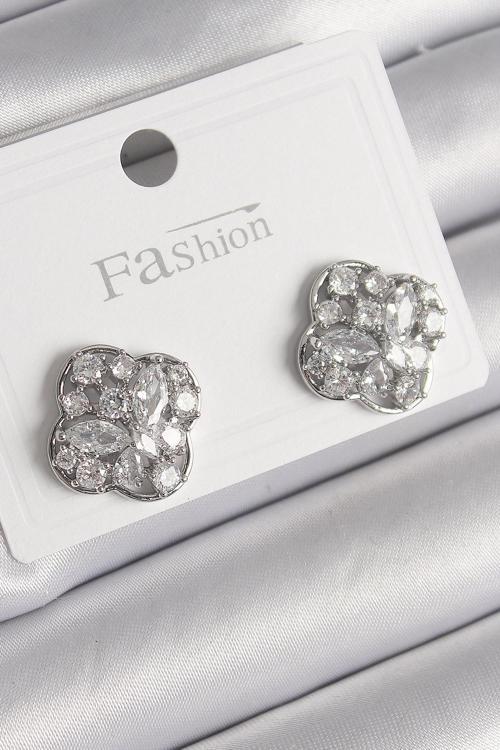 Gümüş Renk Zirkon Taşlı Yonca Model Kadın Küpe - EBJ241214W29888