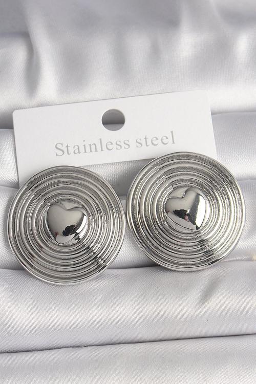 Pirinç Gümüş Renk Kalp İşlemeli Daire Plaka Model Kadın Küpe - EBJ250207W31200