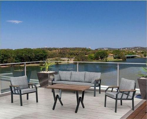Holiday Bahçe Mobilyası (Salon - Balkon - Cafe Ofis) 3+1+1+Masa