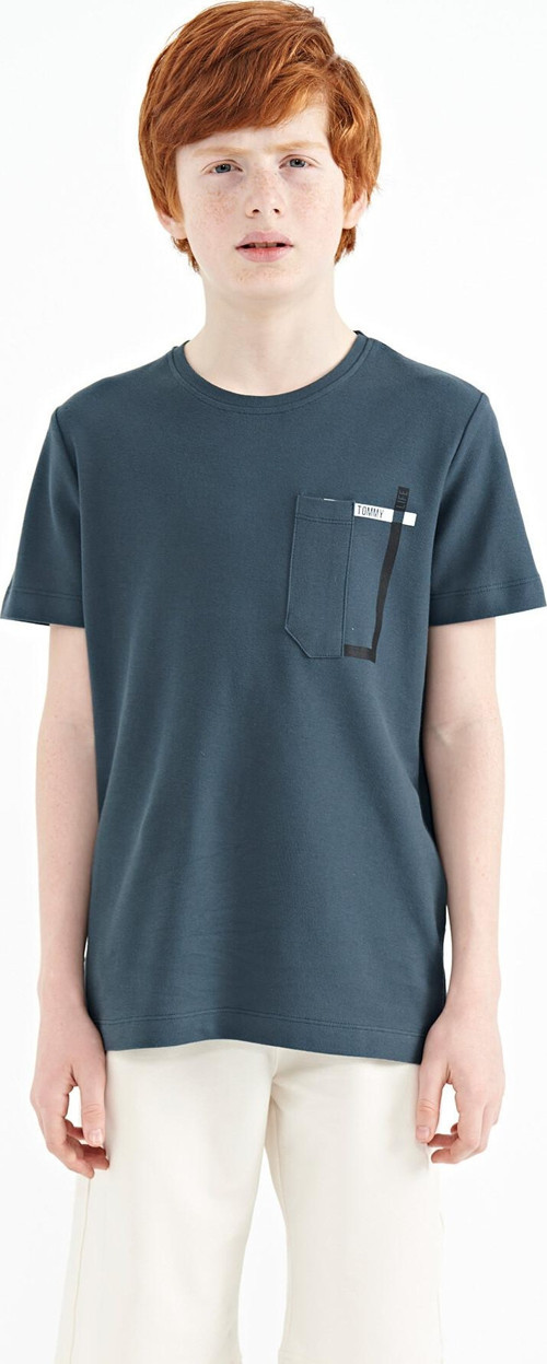 Orman Yeşili Cep Detaylı O Yaka Standart Kalıp Erkek Çocuk T-Shirt - 11120