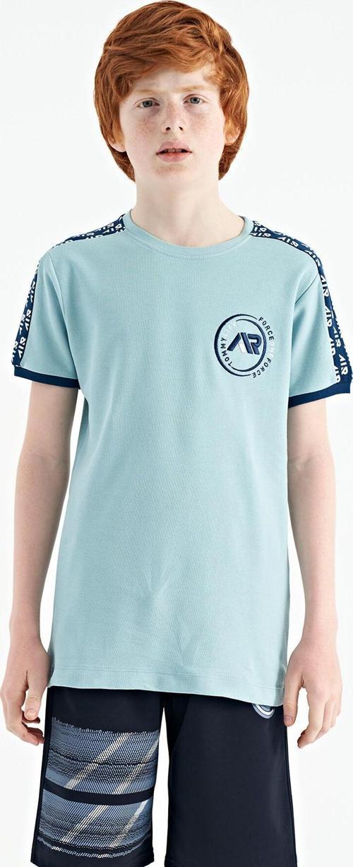 Açık Mavi Omuz Baskı Detaylı Standart Kalıp O Yaka Erkek Çocuk T-Shirt - 11121