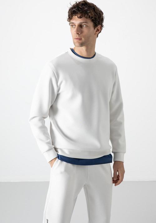 Ekru Basic O Yaka Rahat Form Erkek Sweatshirt - 88053