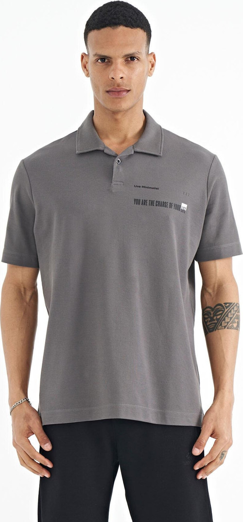 Koyu Gri Yazı Baskılı Standart Form Polo Yaka Erkek T-shirt - 88236