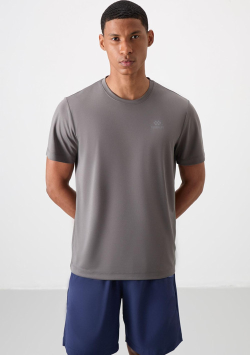 Koyu Gri O Yaka Standart Kalıp Logo Desenli Aktif Spor Erkek T-Shirt - 88255