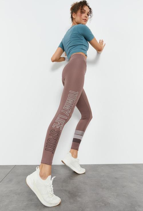 Gül Kurusu Yüksek Bel Yazı Baskılı Slim Fit Dar Paça Kadın Tayt - 94544