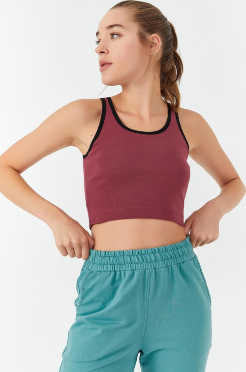 Bordo Basic Sıfır Kol Dar Kalıp U Yaka Kadın Crop Top Atlet - 97162