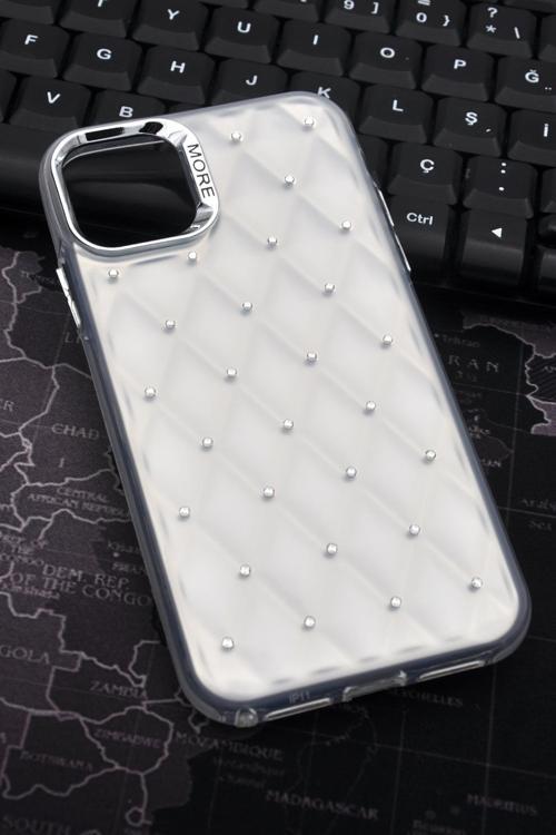 iPhone 15 Pro Uyumlu Baklava Desenli Pırlanta Taşlı Sert Kapak Kılıf Beyaz