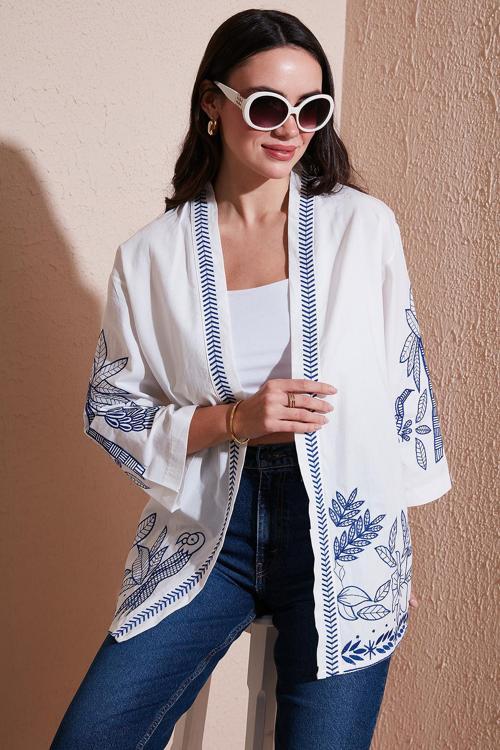 Nakış İşlemeli Pamuklu Oversize Fit Truvakar Kol Bayan Kimono 676302 EKRU