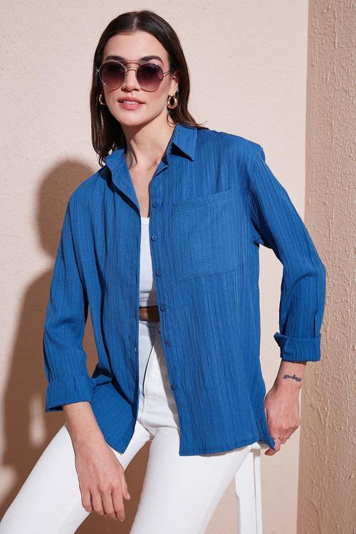 Regular Fit Tek Cepli Önü Kısa Arkası Uzun Krinkıl Bayan Gömlek 6772752 İNDİGO