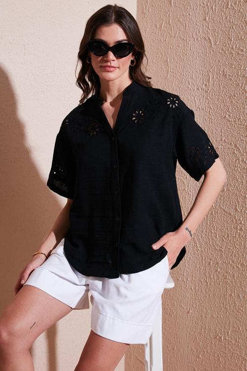 Standart Fit Hakim Yaka Fisto Nakışlı Bayan Gömlek 6113876 SİYAH