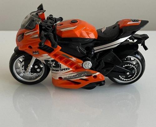 Oyuncak Motosiklet Şık Görünümlü Çek Bırak Işıklı ve Sesli Renkli 15 Cm - Mavi Su Dünyası