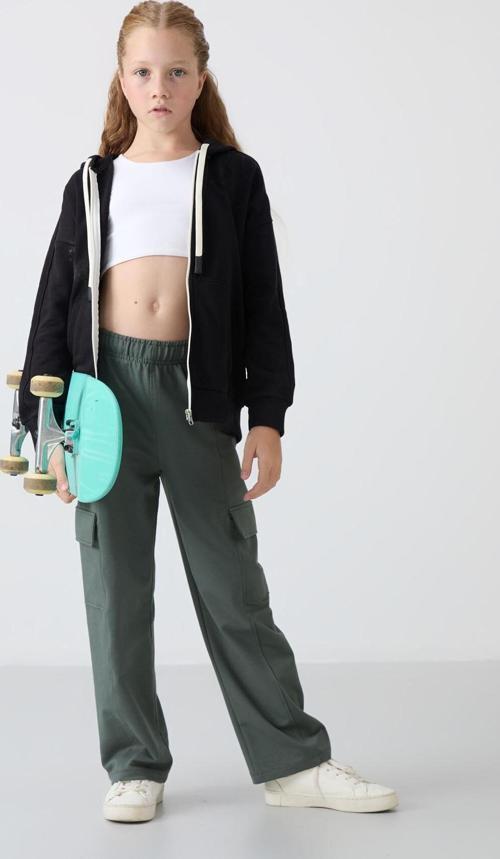Siyah Pamuklu İçi Tüylü Yumuşak Dokulu Standart Fit Nakışlı Kız Çocuk Sweatshirt - 75149