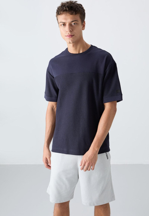 Lacivert Pamuklu Kalın Yüzeyi Dokulu Oversize Fit Basic Erkek T-Shirt - 88340