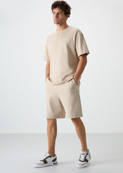 Bej Pamuklu Kalın Yumuşak Dokulu Oversize Fit Nakışlı Erkek Şort Takım - 85250