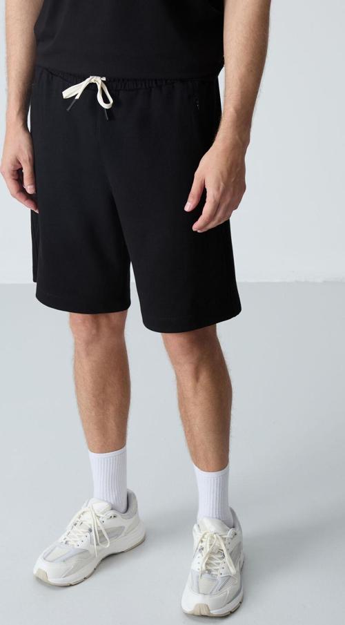 Siyah Pamuklu Kalın Yumuşak Dokulu Standart  Fit Basic Erkek Şort  - 81276