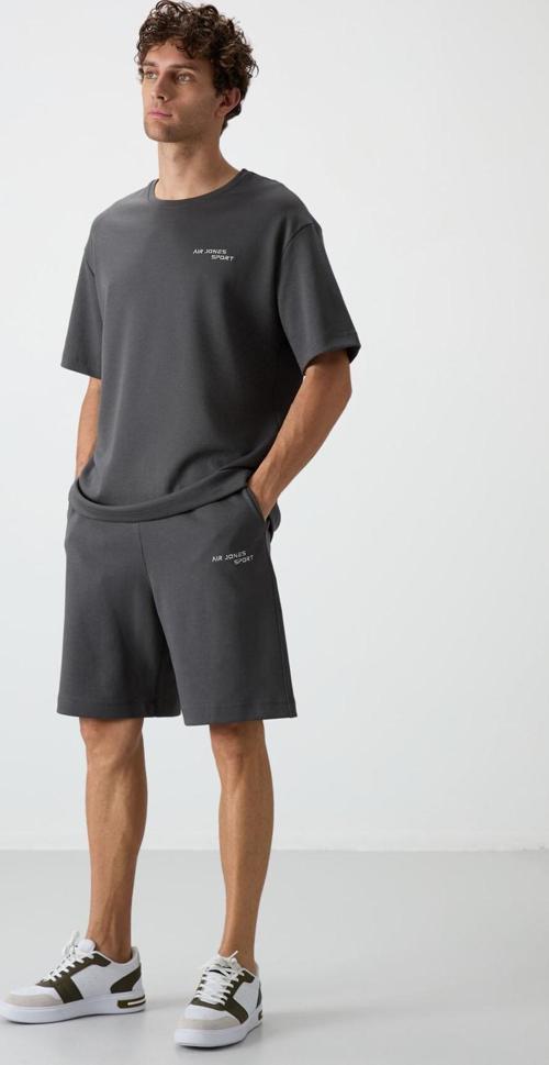 Haki Pamuklu Kalın Yumuşak Dokulu Oversize Fit Nakışlı Erkek Şort Takım - 85250