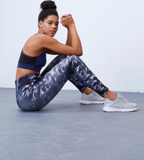 Siyah Yüksek Bel Batik Desenli Slim Fit Dar Paça Kadın Tayt - 94551