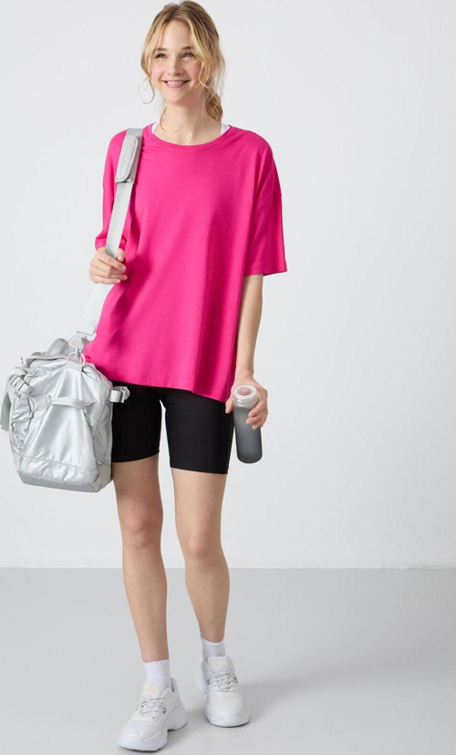 Fuşya Penye Modal Yumuşak Tuşeli Oversize Fit Basic Kadın T-Shirt- 97285