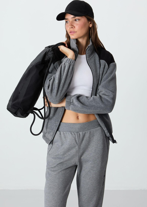 Gri Melanj Kalın Yumuşak Dokulu Dik Yaka Oversize Nakışlı Polar Kadın Sweatshirt - 97293