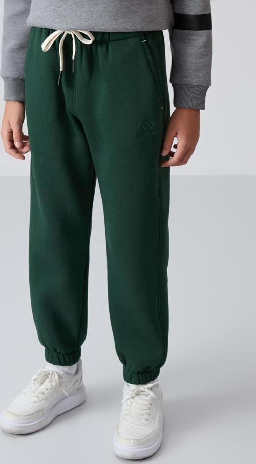 Çam Yeşil Pamuklu Kalın İçi Tüylü Yumuşak Dokulu Standart Fit Baskılı Erkek Çocuk Eşofman Alt - 1122