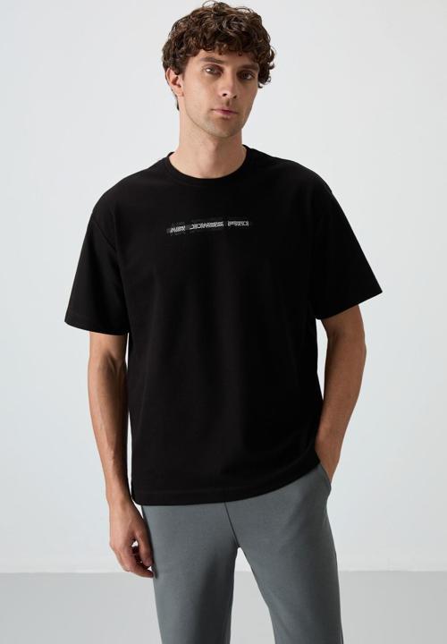 Siyah Pamuklu Kalın Yüzeyi Dokulu Oversize Fit  Baskılı Erkek T-Shirt - 88365