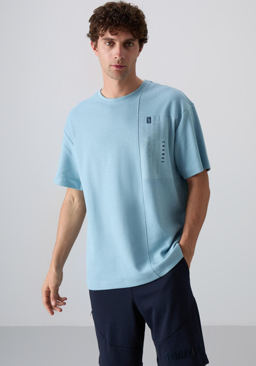 Açık Mavi Pamuklu Kalın Yüzeyi Dokulu Oversize Fit Baskılı Erkek T-Shirt - 88338