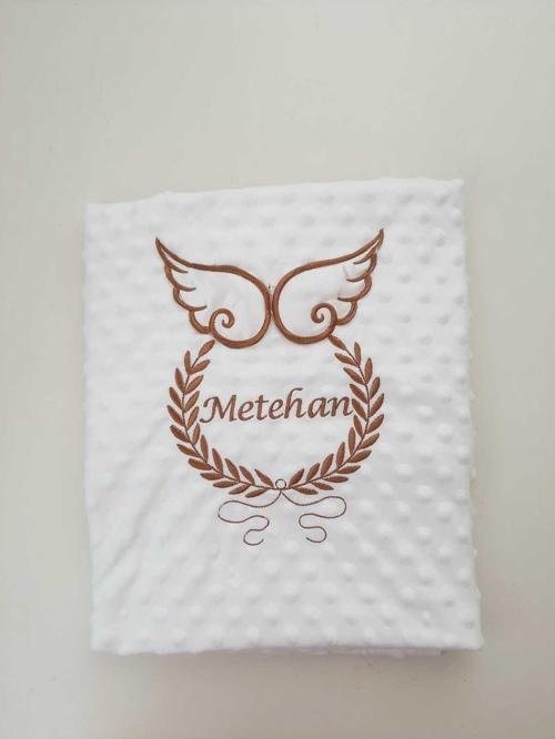 Hastane Çıkış Bebek Battaniyesi Isme Özel Nakış Desenli