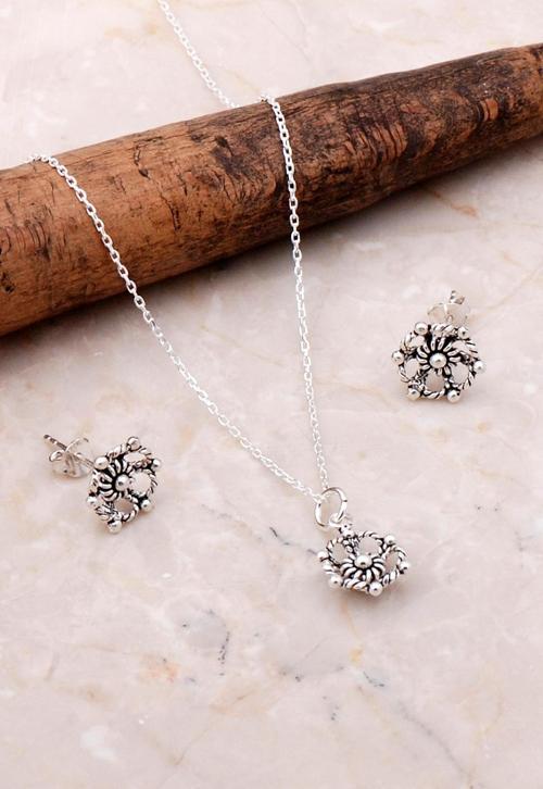 Çiçekli Oksitli Elişi Gümüş Set 2199
