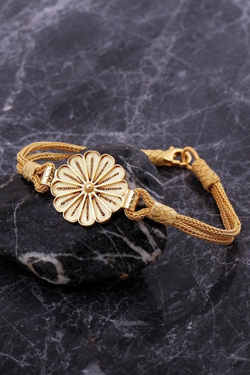Kazaziye Telkari İşlemeli Altın Kaplama Papatya Elişi Gümüş Bileklik 4760