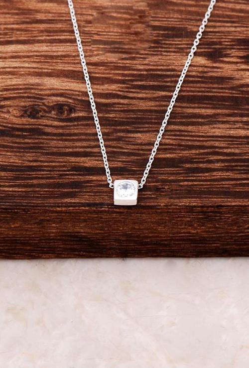 Tek Taş Tasarım Rodyumlu Gümüş Kolye 3039