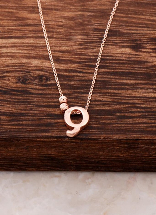 Q Harfli Tasarım Rose Gümüş Kolye 3854