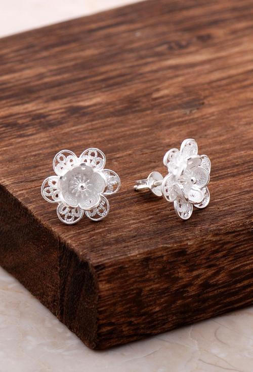 Telkari İşlemeli Çiçekli Gümüş Küpe 5003