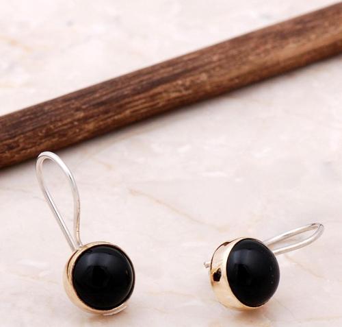 Onix Taşlı Elişi Trend Gümüş Küpe 5066