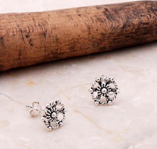 Çiçekli Telkari İşlemeli Mini Gümüş Küpe 5082