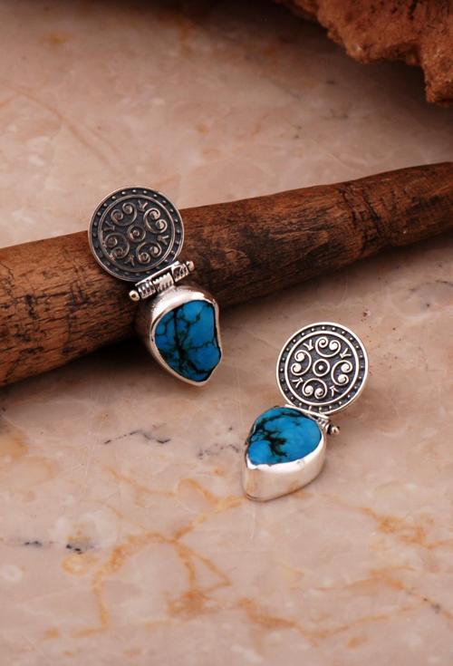 Turkuaz Taşlı Elişi Tasarım Gümüş Küpe 5394