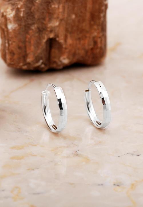 17 Mm Parlak Gümüş Halka Küpe 7051