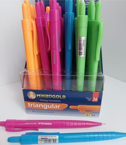 Triangular Versatil Kalem 0.7 Uçlu