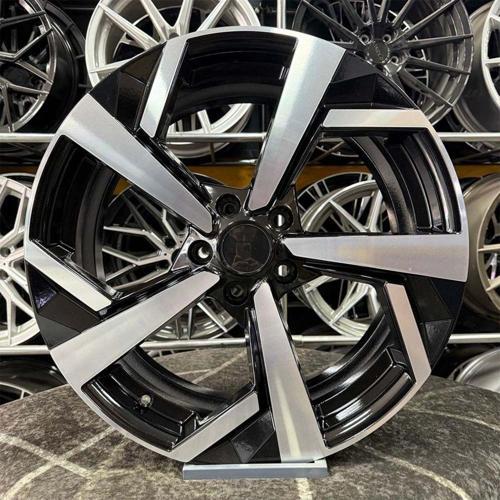 19 İnç 5X114.3 Qashqai Uyumlu Siyah Elmas Kesim Jant Modeli (4 Adet)