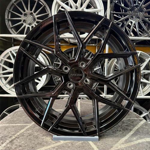 17 İnç 4X100 Arceo Valencia Clio İ20 Uyumlu Siyah Jant Modeli (4 Adet)