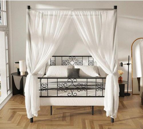 Stella Sultan Başlıklı Çift Kişilik Ferforje Metal Karyola (Cibinliksiz)160x200
