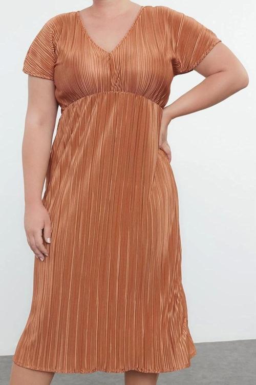 Moda Relaxed Bisiklet Yaka Midi Boy Büyük Beden Çift Taraflı Giyilebilen Piliseli Büyük Beden Elbise