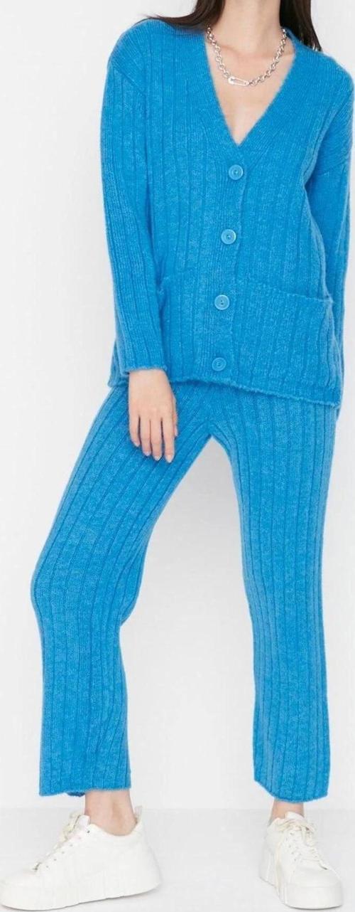 Tarz Kadın Modern Moda Normal Bel Geniş Paça V Yaka Geniş Kalıp Yumuşak Dokulu Triko Alt-Üst Takım