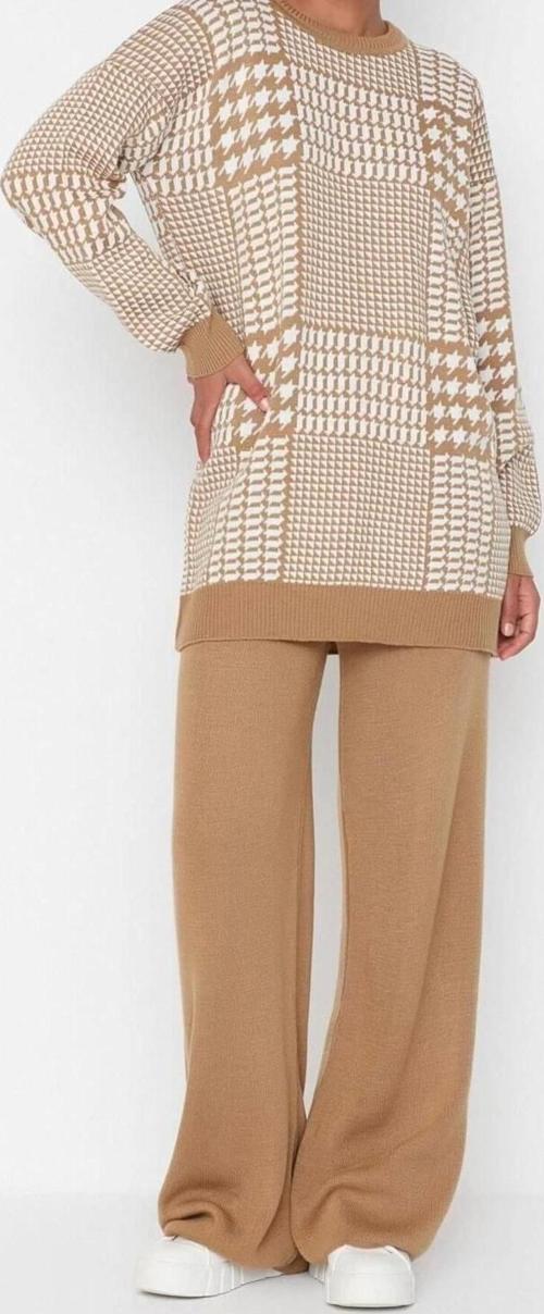 Moda Yüksek Bel Kazayağı Bisiklet Yaka Düşük Kol Günlük Kazayağı Desenli Kazak-Pantolon Triko Takım