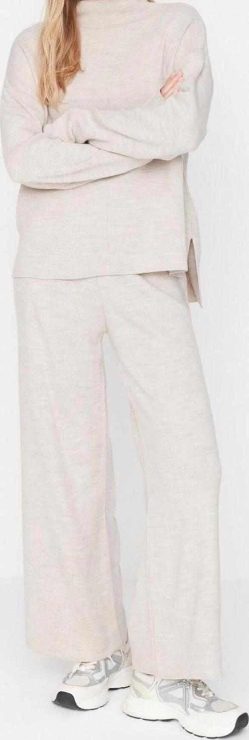Moda Triko Düz Dik Yaka Düşük Kol Casual Günlük Regular Pantolonlu Triko Alt-Üst Takım