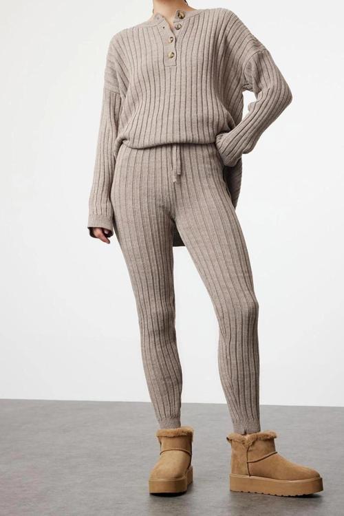 Moda Düz Bisiklet Yaka Düşük Kol Casual Günlük Fitilli Pantolonlu Triko Alt-Üst Takım