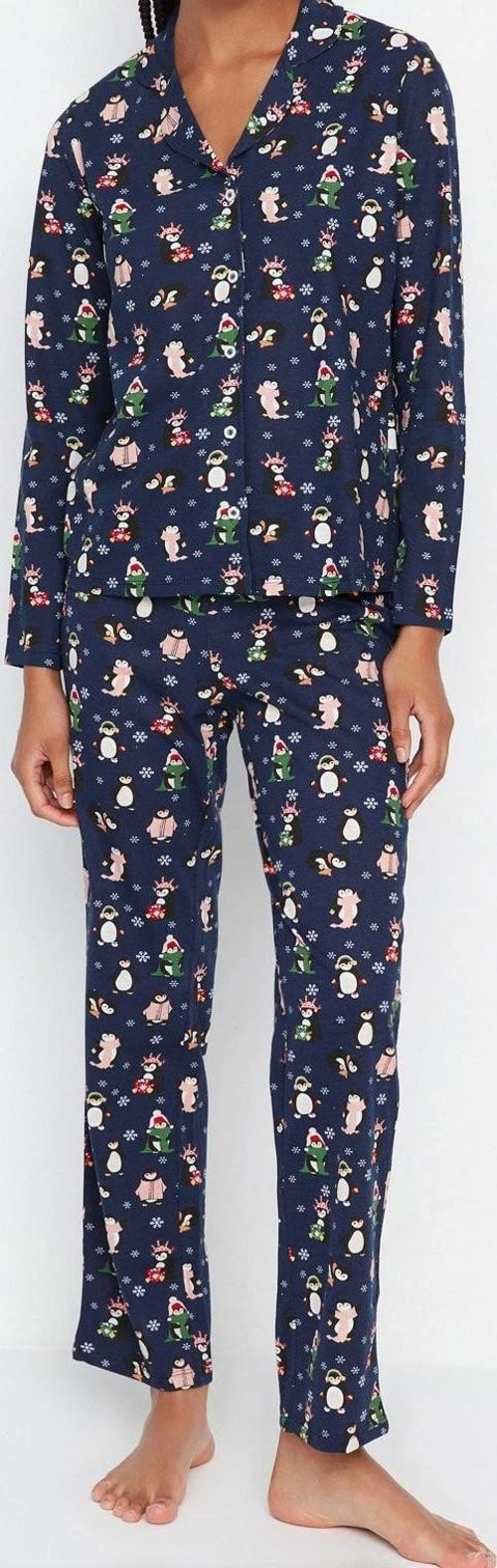 Tarz Rahat Uzun Kollu Boru Paça %100 Pamuk Penguen Desenli Kış Temalı Örme Pijama Takımı