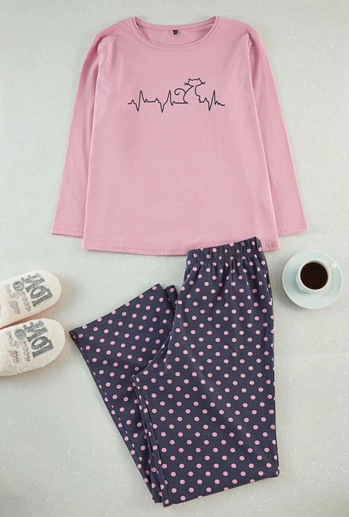 Tarz Rahat Büyük Beden Uzun Kollu Dar Paça Çiçek Desenli Desenli Örme Pijama Takımı