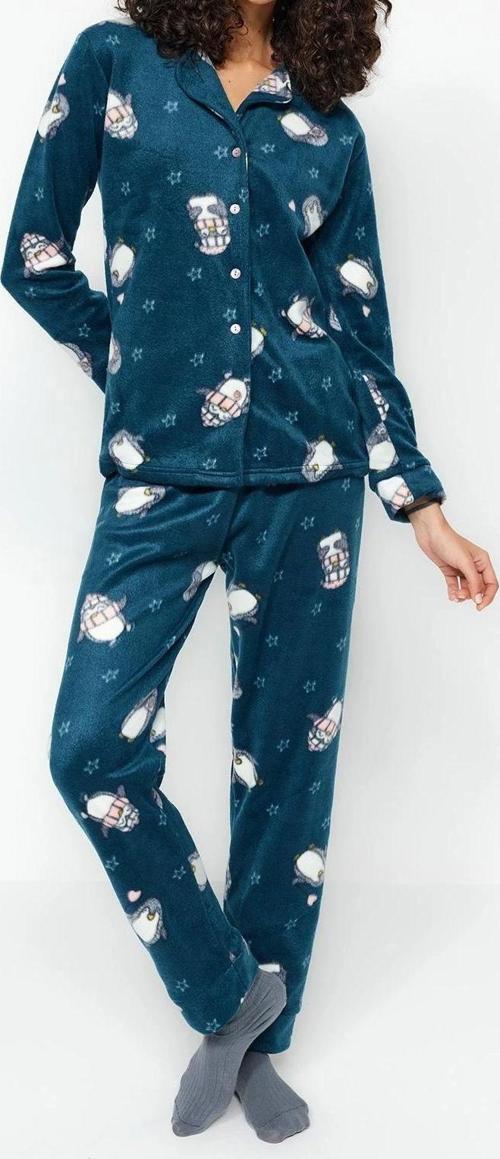 Tarz Rahat Uzun Kollu Boru Paça Penguen Desenli Polar Kışlık Örme Pijama Takımı