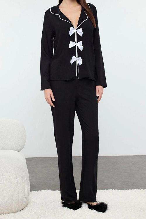 Tarz Rahat Uzun Kollu Boru Paça Düz Fiyonklu Shally Dokuma Pijama Takımı