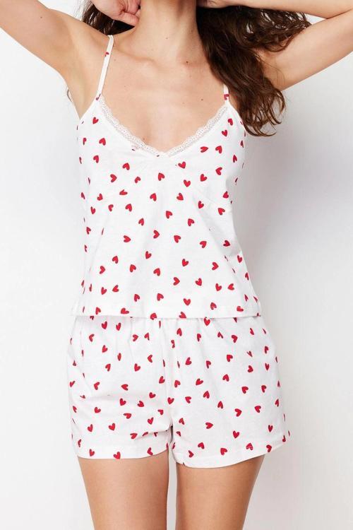 Tarz Rahat Kolsuz Kol Boru Paça Uçuk %100 Pamuklu Kalpli Dantel Detaylı İp Örme Pijama Takımı